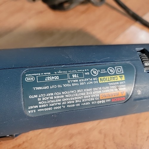 Bosch 1640vs Fine Cut Saw - Tool Only - Picture 4 of 8
