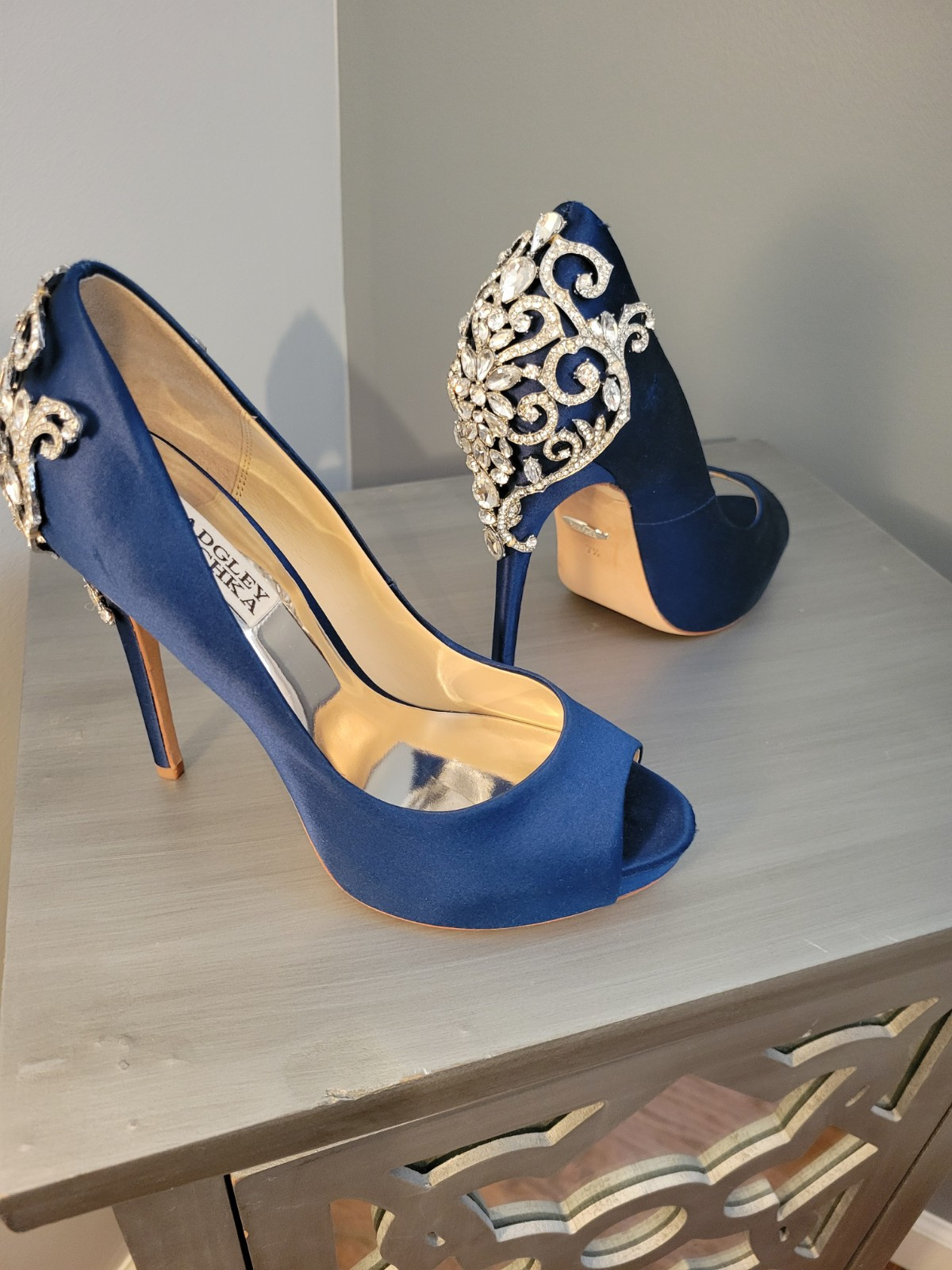 Badgley Mischka Kiara Wedding Bridal Blue Satin Diamanté Shoe Sz