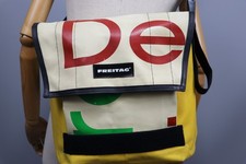 FREITAG F12 DRAGNET Teloni per camion riciclati multicolore MESSENGER CLASSIC taglia Large
