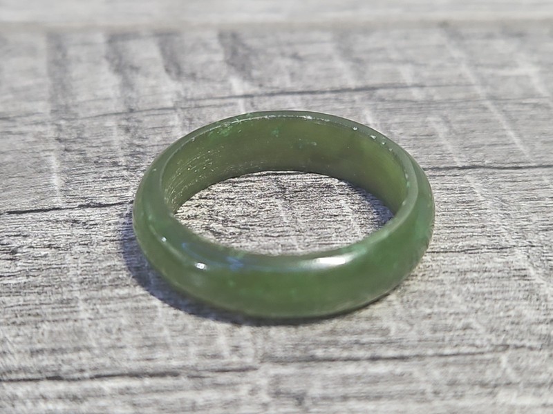 Vintage Solid Green Genuine Jade Band Ring Sz 8 Wedding Band Carved Jade Ring 