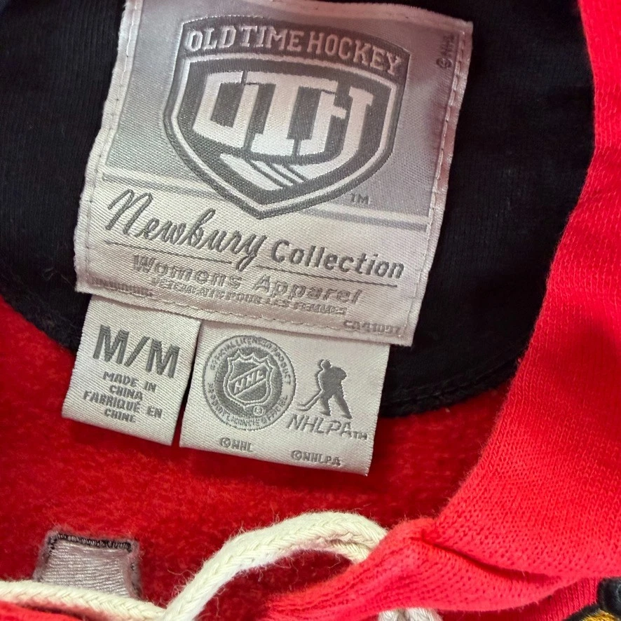Old Time Hockey Hoodie NHL Black Hawks Kane #88 Women Medium Red Pullover Fleece - Image 3 of 4