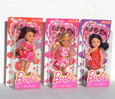 y*z様 [激レア] Authentic Chelseaペトルチェフ2009～1 Valentine Kelly Chelsea 3 dolls Valentine's Day BJF82 2013 Target