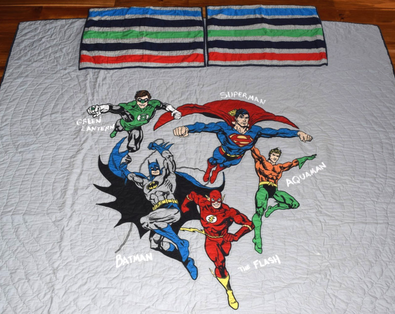 Pottery Barn Kids Justice League Full/Queen Quilt 2 matching shams Super Friends