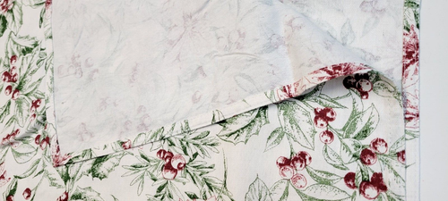 Ralph Lauren Christmas Tablecloth White Holly Berries & Floral Poinsettia - Picture 5 of 14