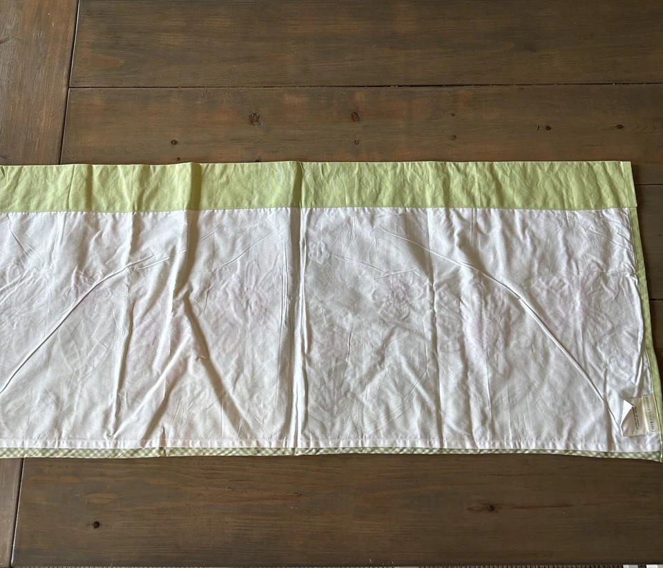 Pottery Barn Kids Daisy Garden Valance 绿色 44 英寸杆口袋标签 — 第 3/4 张图片