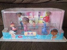 Disney Doc McStuffins 6 Piece Figure Set with Dad - New / Sealed