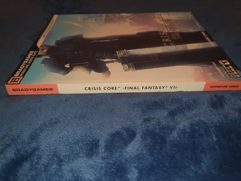 Final Fantasy VII Crisis Core Strategy Guide New - Image 3 of 3