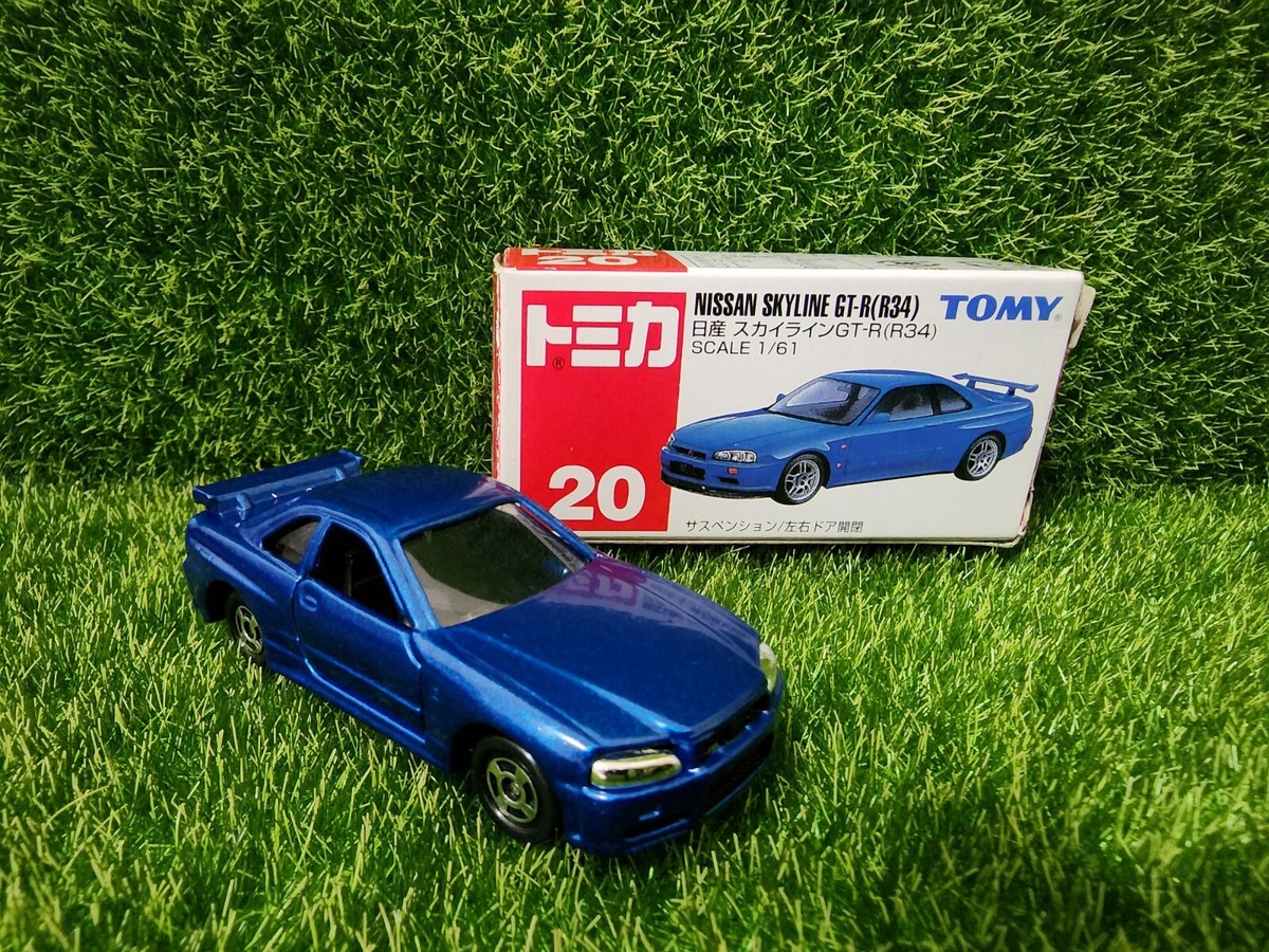 TOMY NISSAN SKYLINE 12モデルセット TOMY NISSAN SKYLINE 12モデルセット Tomy Nissan Skyline 12