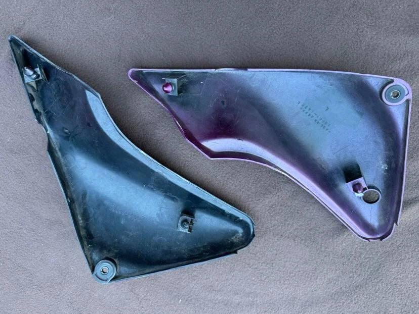 Cubiertas laterales Kawasaki ZR1100a2 1993 Foto 2 de 3