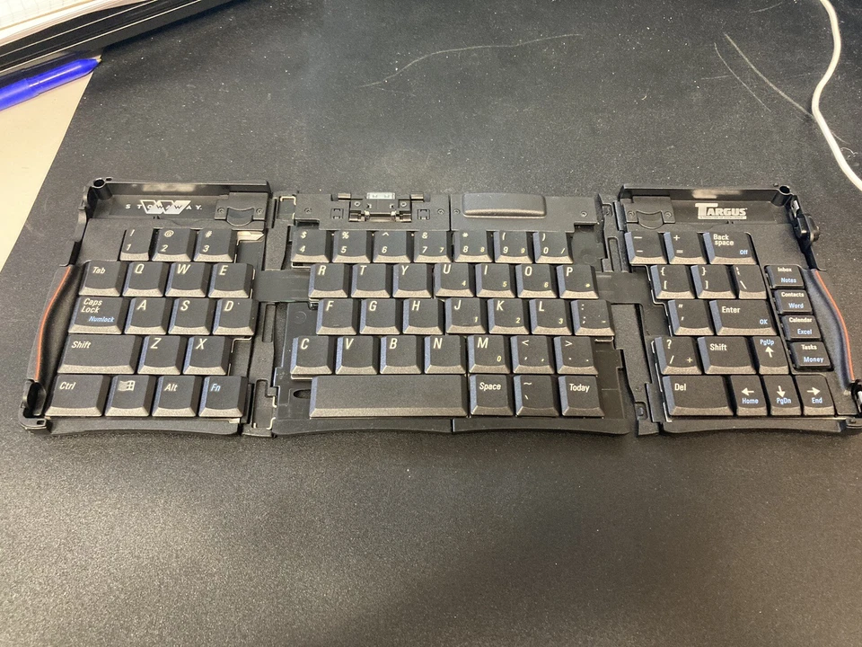 COMPAQ iPAQ Stowaway Portable Folding Keyboard CPQ Targus - Image 4 of 4