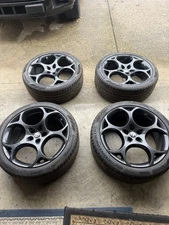 Alfa Romeo Stelvio 2023 2024 OEM wheels tires 21 x 8.5 Black set all 4