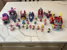 Lot Of Paw Patrol 7 Vehicle And 30 Figures Lot