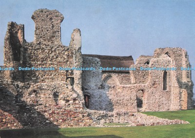 D295585 Suffolk. Leiston Abbey. Ostarm der Kirche mit Kapitelsaal. E. Bay