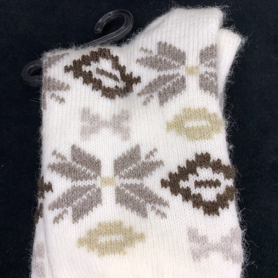 NUEVO Tono Estilo Tobillo Blanco Nórdico Isla Justa Calcetines Mujer Acogedor Regalo Nuevo con Etiquetas Suave Foto 3 de 4