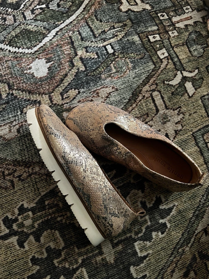 Lindas y Cómodas Suelas Suaves Cuero Metálico Estampado Piel de Serpiente Foto 3 de 4