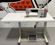 SIRUBA DL720-M1 Sewing Machine
