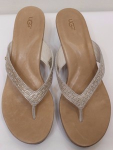 ugg natassia wedge sandal
