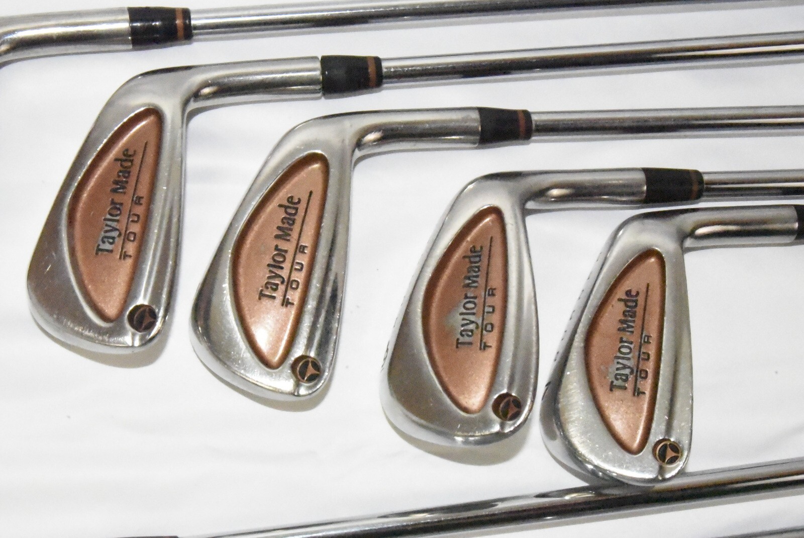 TAYLORMADE TOUR BURNER IRON SET 9 IRONS SHAFT 35 3/4 IN FLEXR RH