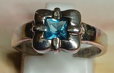 Sterling Silver 925 Princess Cut Blue Topaz Ring - Size 6