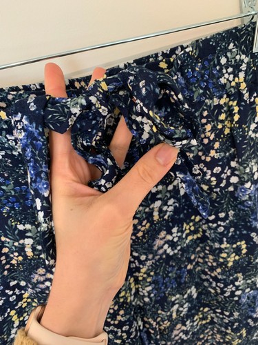 Vila Clothes Vimarini pantaloni gamba larga blu navy stampa floreale taglia EU 34 (XS US) - Foto 4 di 10