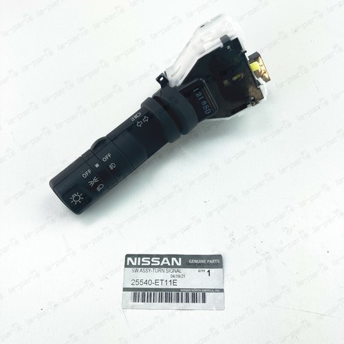 GENUINE NISSAN FRONTIER XTERRA SENTRA SIGNAL FOG LIGHT SWITCH 25540