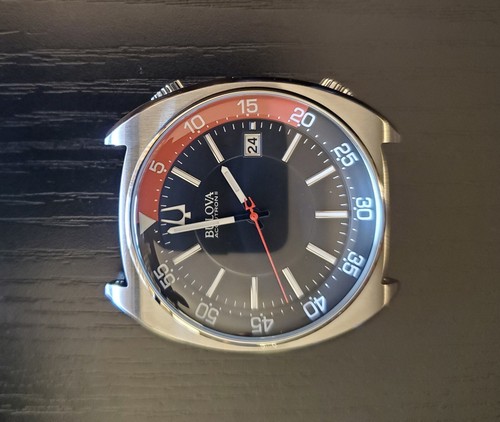 Bulova Accutron II (96B210) Snorkel UHF Quartz Watch, Full Kit, Unworn Bracelet - 第 13/19 張圖片