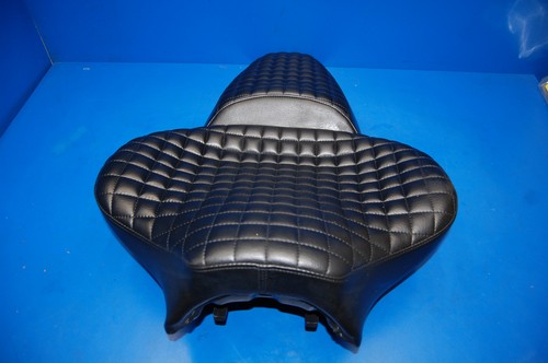 2023 17-24 VERSYS-X 300 KLE300 ABS MUSTANG ASIENTO CUERO NEGRO 53066-0547-MA - Imagen 6 de 19