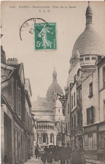 CPA 75 / PARIS / MONTMARTRE / LA RUE DE LA BARRE / ANIMEE