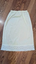 Vintage Cream Nylon Half Slip Lace Hem Made in USA Sz S Beautiful Perfect 