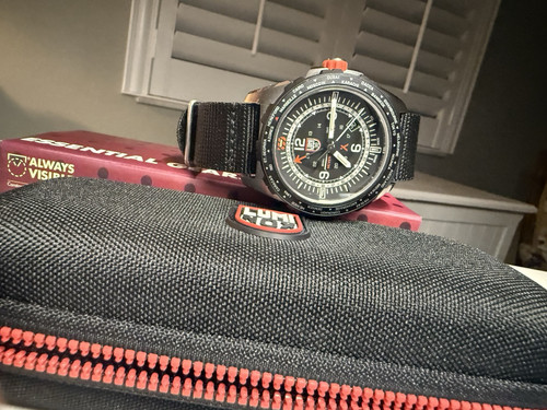 Luminox Bear Grylls XA.3761 GMT Air Survival, Stainless Case, Sapphire Crystal - Picture 15 of 22