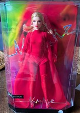 Barbie Collector Signature Kylie Minouge Pada...