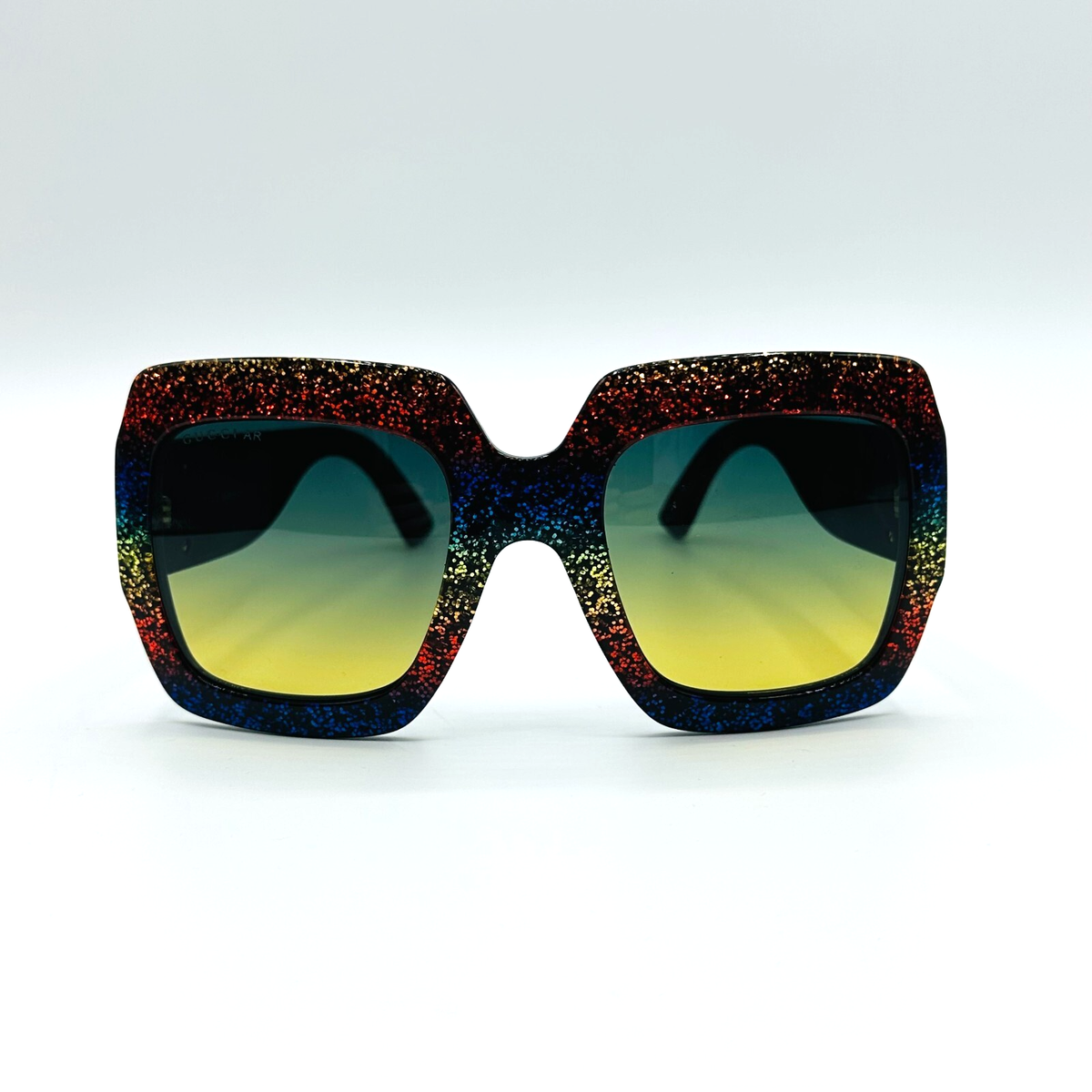 美品 GUCCI Disney スクエア アクセサリートレー イエロー ブラック Gucci Women's Rainbow Acetate Square Sunglasses GG Logo GG0102S