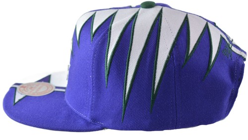 Milwaukee Bucks NBA Shockwave Men's Snapback Hat by Mitchell & Ness - Picture 6 of 8