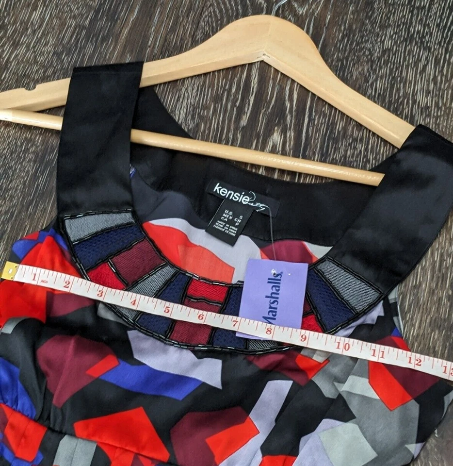 Nuevo con etiquetas Top Kensie Multicolor Estampado Geométrico Cuello Redondo 100 Seda Sin Mangas talla S63 Foto 4 de 4