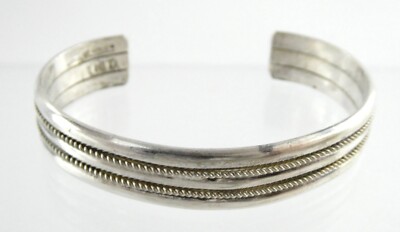 Melvin Thompson NA Navajo Sterling Silver Lined Cuff Bracelet 6.75 Inches 27g