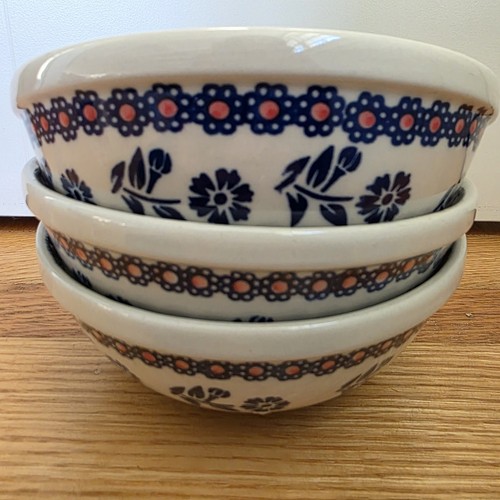 Polnische Keramik Bolesławiec 6,5 Müsli Suppenschalen handbemalt 3 Stück - Bild 2 von 9