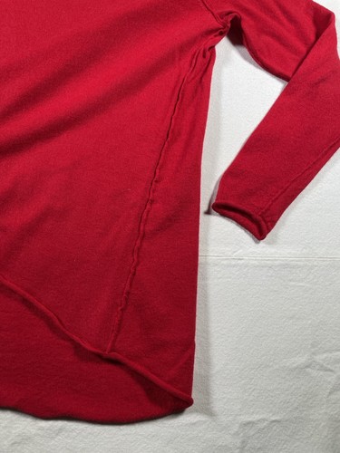 Tahari Extrafine Merino Wool Women's Luxury Long Sleeve Red Sweater Size M - L - Picture 5 of 8