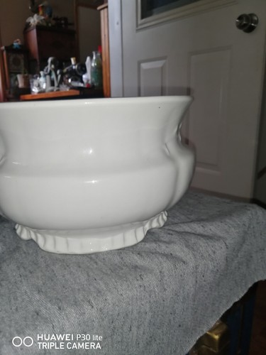 Late Victorian Era Harker Semi Porcelain Footed White Chamber Pot With Handle A1 - Picture 4 of 12