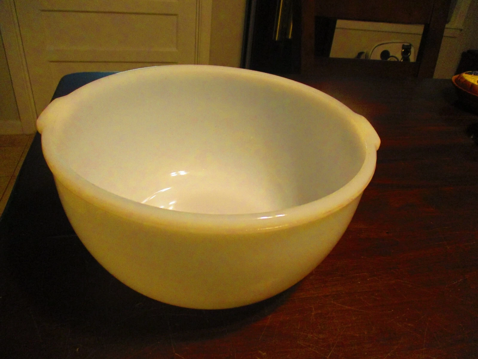 GLASS BAKE FOR SUNBEAM 9'' MILKGLASS HANDLES MIXER MIXING BOWL