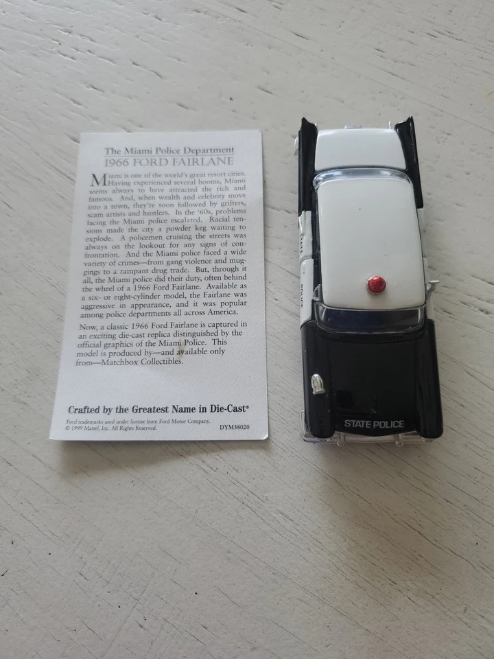 1966 Ford Fairlane Miami Police Car Matchbox 1:43 scale New with Certificate - Image 2 of 4