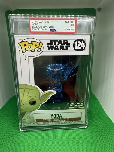 Funko Pop! Star Wars Yoda (Blue Chrome) 2019 Chicago Celebration #124. PSA 8.5 !
