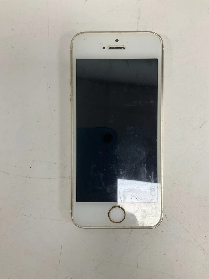 Job Lot of 6 iPhones Mixed Models For Parts or Repair - Image 3 of 4