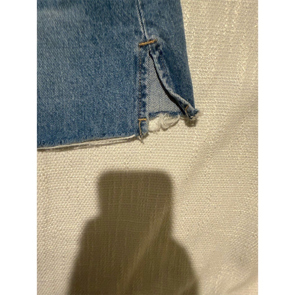 ZARA Women's Cut-Off Shorts Blue Denim Frayed Hem 5-Pocket Mid Rise 14 thumbnail 2