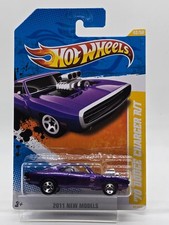 2010 Mattel Hot Wheels 2011 New Models 70 Dodge Charger R/T 42/50
