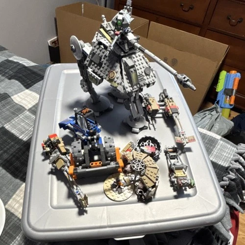 New ListingLEGO Star Wars AT-AP Walker 7671 Complete Set + some miscellaneous legos
