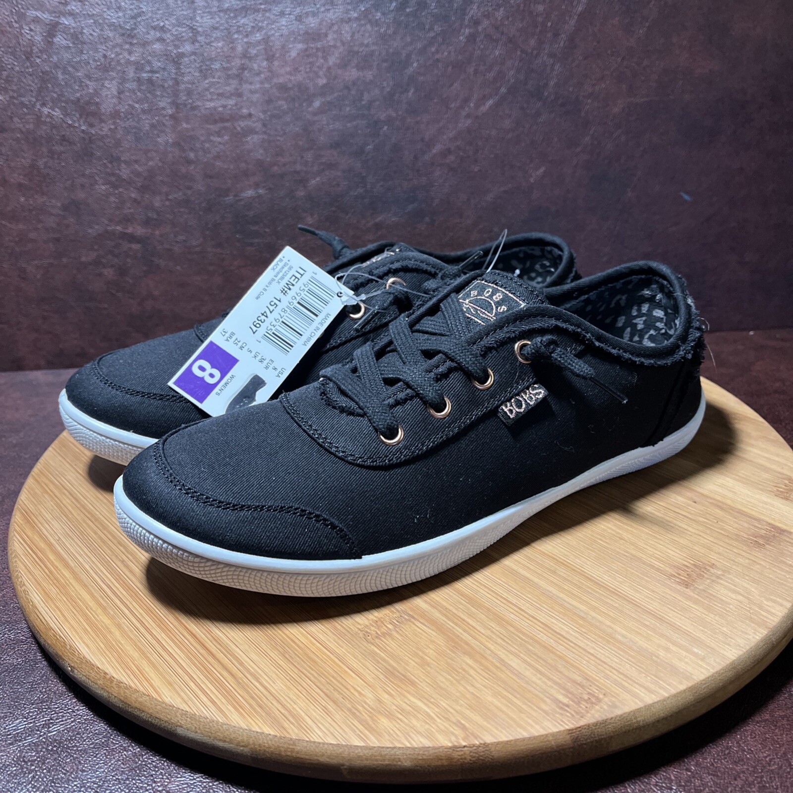 NWOB Skechers Bobs B Cute Sneakers Womens 8 Black Shoes With Copper Accents