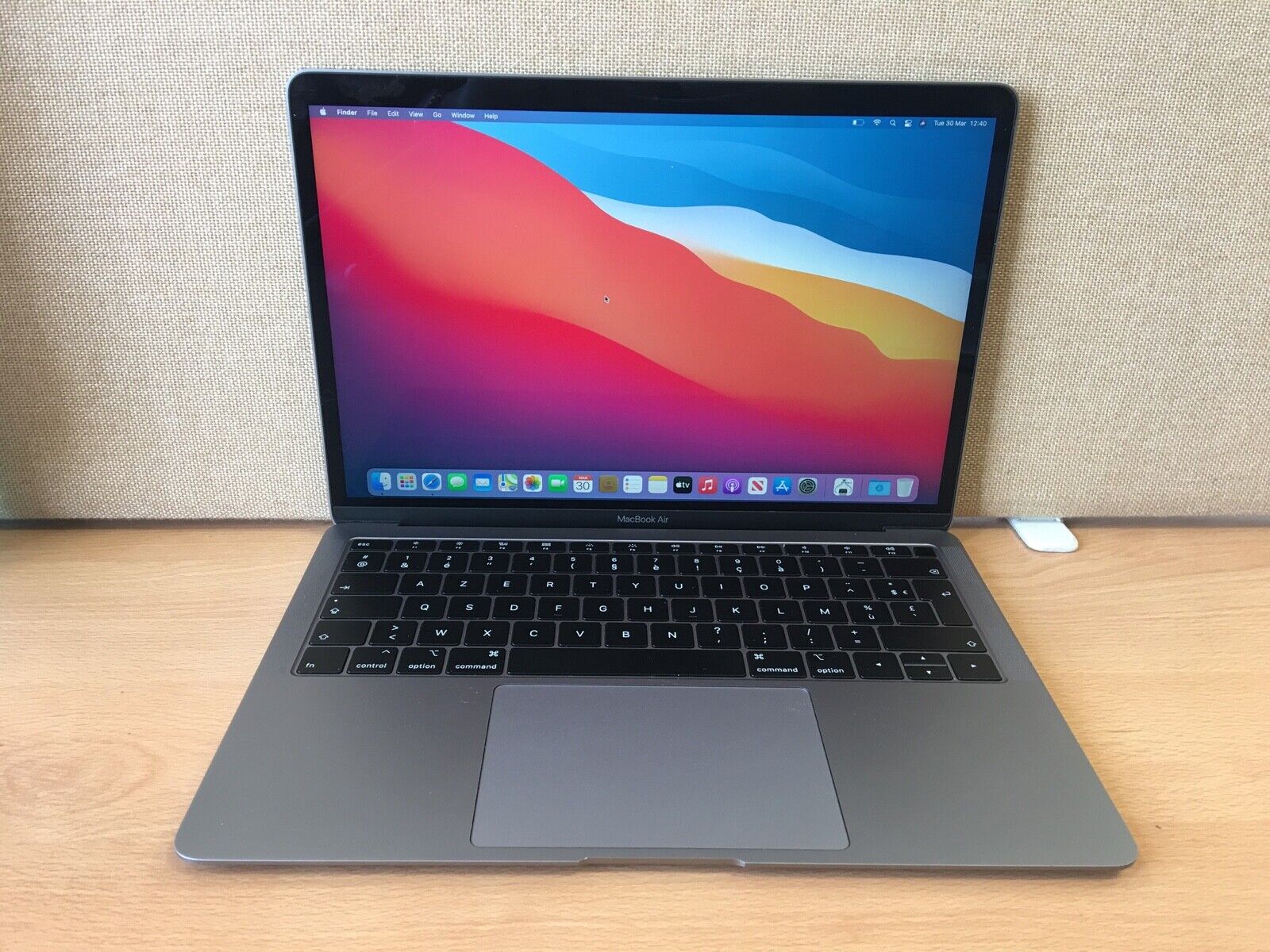 Apple MacBook Air 13'' 1.6 GHz Core i5, 8GB RAM, 128GB SSD, 2019 (A4)