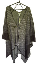 NWT Croft  Barrow Shawl Cape Poncho Size L/XL Black White Geometric Applique