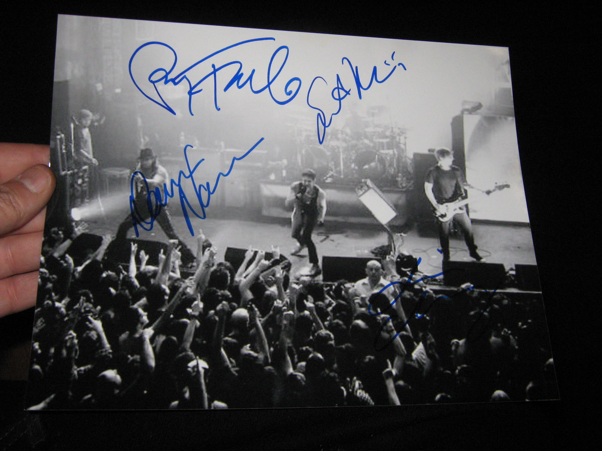 JANES ADDICTION FULL BAND SIGNED BY ALL 4, 8X10 PHOTO PERRY, DAVE