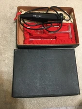 Vntg c1920s Master Violet Ray Machine W/ 3 Gl Attachments Works, Marion IN QUACK